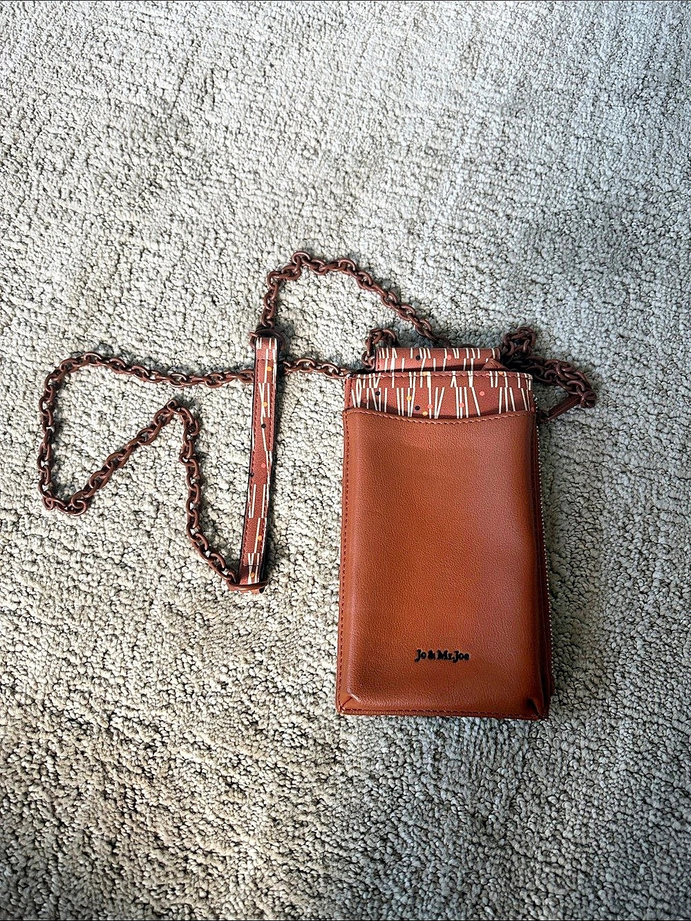 Jo & M.Joe Crossbody Phone Bag in Brown & Red